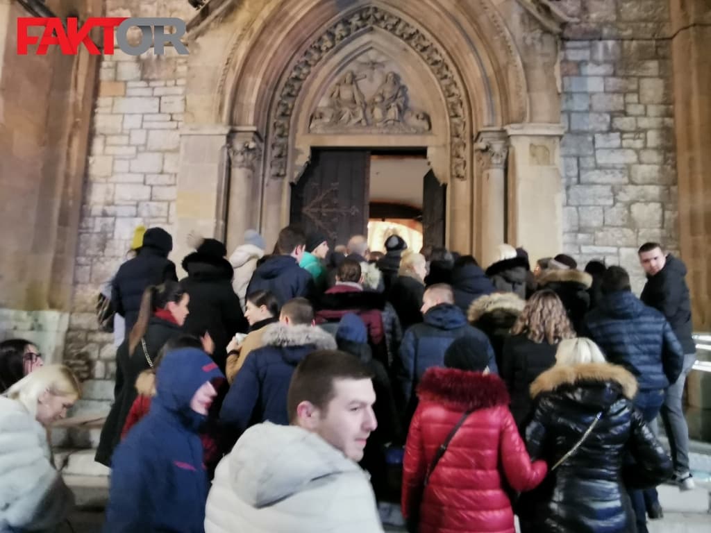 Polnoćka katedrala Srce Isusovo