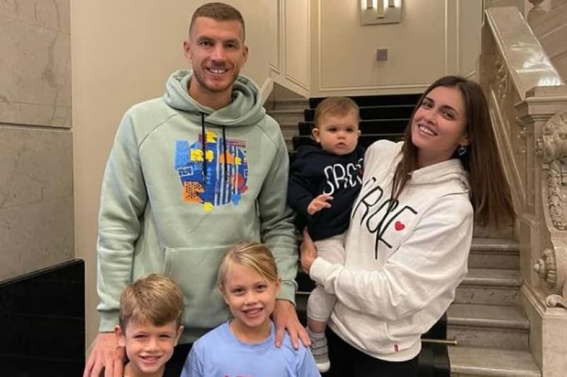 Edin Džeko se pohvalio Željinim članskim kartama: "Ispunili smo našu dužnost"