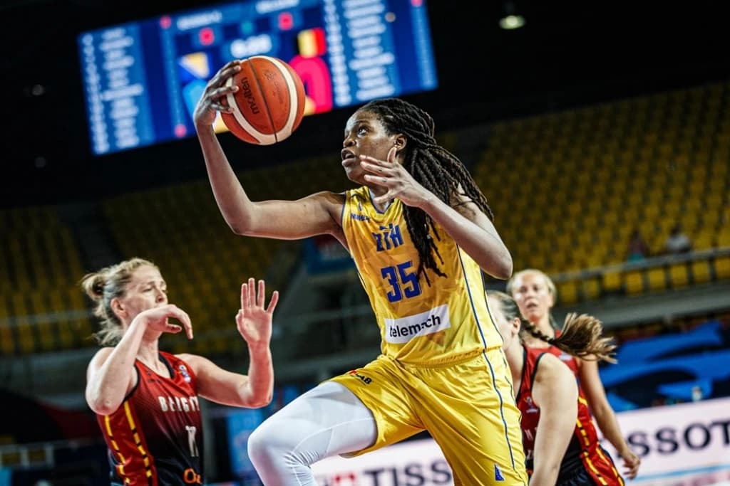 Ko je Jonquel Jones: Dama sa Bahama ima četiri sestre i dva brata, uzor joj Kevin Durant