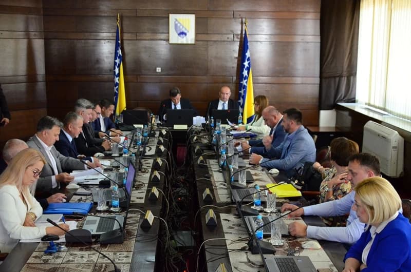 Vlada FBiH: TRT-u nismo uplatili niti jednu marku iz budžeta