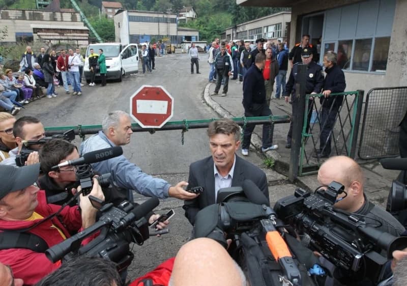 Husić: Neki su za pet dana zakukali i lahko su se odrekli radnika, pomoći treba samo onima što nisu otpuštali
