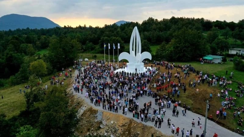 Bosanska Krupa: Za Dan oslobođenja otvoreno impresivno spomen-obilježje "Ljiljan"