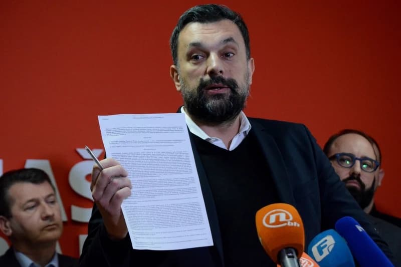 Hrabri i pošteni, ili ipak nisu: Konaković podržao korištenje olovke sa kamerom, "Četvorka" ne vjeruje vijećnicima?