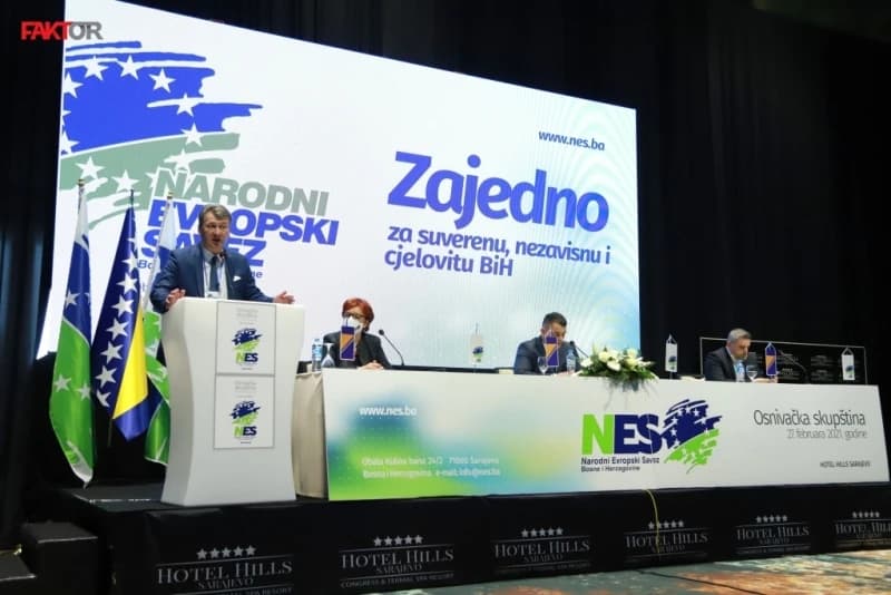 Nakon osnivanja NES-a Hadžibajrić poručio: Doprinosimo ukrupnjavanju političke scene