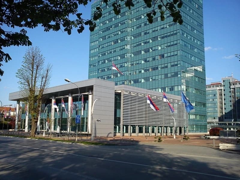 Bh. entitet u problemima: Republika Srpska se šesti put zadužila u 2021. godini