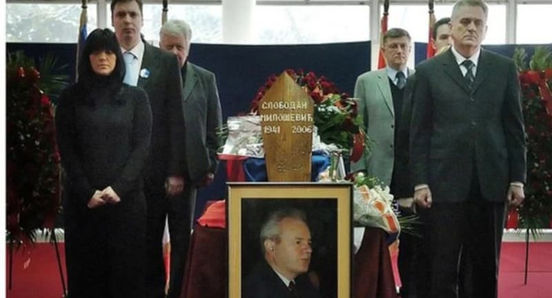 "Svi Srbi u jednoj državi": Milošević je mrtav, ali plan nije, Vučić bi da ga dovrši u "bijelim rukavicama"