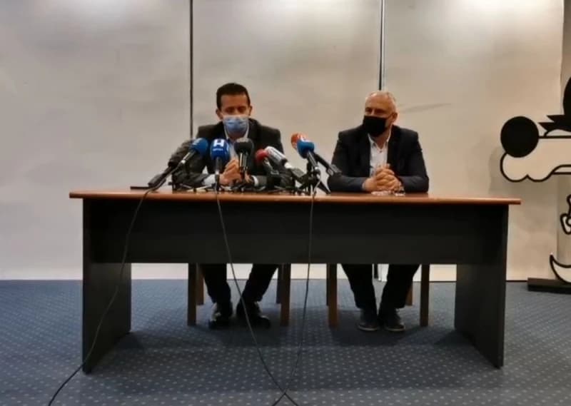 Vranić i Spahić o gužvi u Zetri: Kratko pamćenje građana; ne dolazite bez poziva; zloupotrebe...
