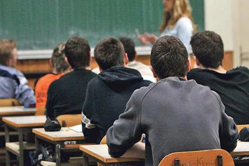 Upis u srednju školu: Kakva je ponuda i potražnja na tržištu rada u FBiH?