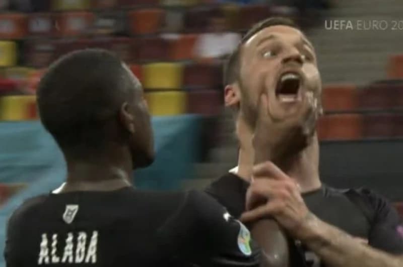 Arnautović psovao majku igraču Sjeverne Makedonije, Alaba mu "začepio" usta