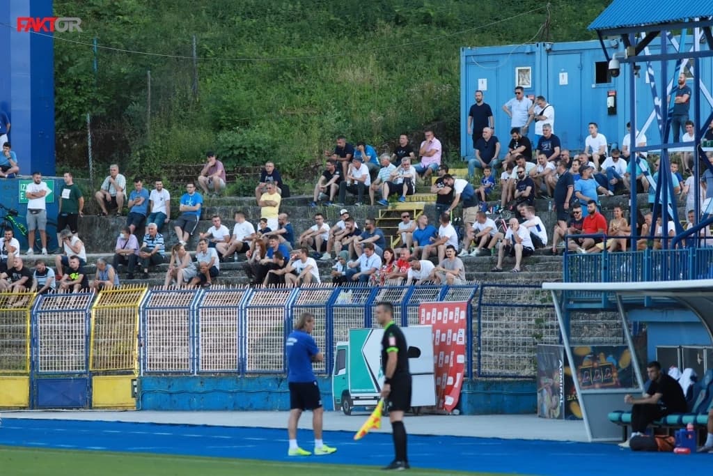 Gledaju meč Željo - Leotar: Navijači nakon 15 mjeseci ponovo na Grbavici