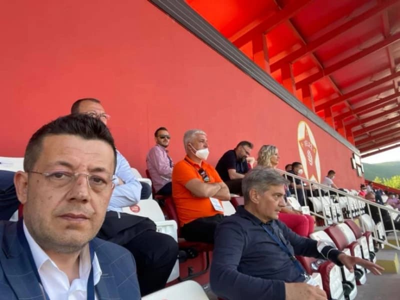 Čijim novcem Forto časti navijače Veleža testovima na koronu i koji su njegovi interesi