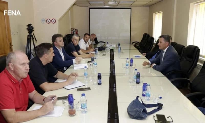 Novalić u Gradačcu najavio novi transfer poticaja i posjetio fabriku igračaka