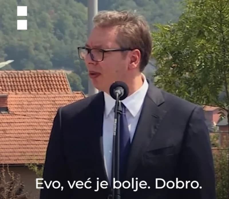 Aleksandar Vučić daje instrukcije