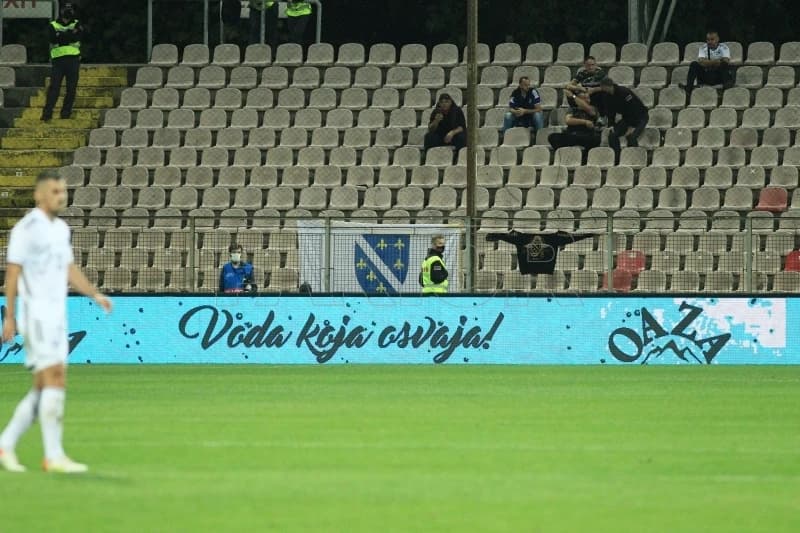 Ljuti Krajišnici ljuti: Ko je naredio da se ukloni zastava s ljiljanima?