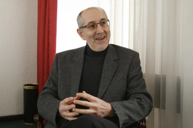 Na ahiret preselio Hasan Čengić