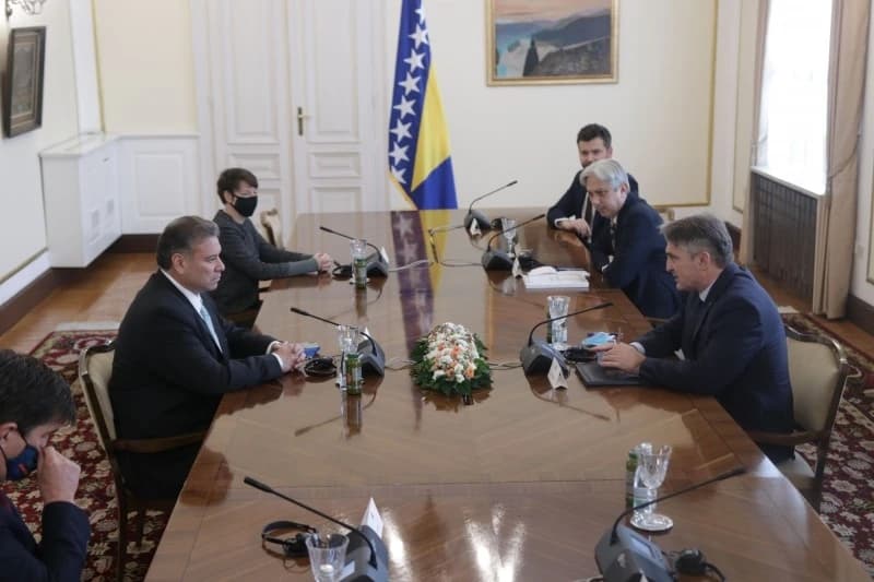 Komšić: Escobar smatra da je u BiH vještačka kriza, proširenje na Zapadni Balkan je imperativ za EU