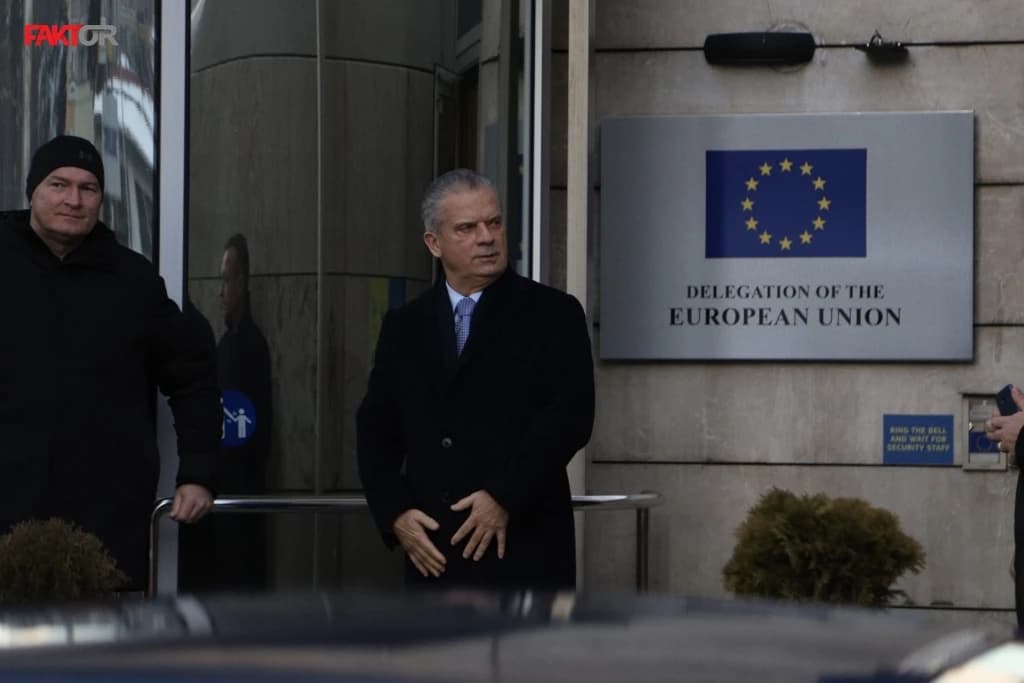 Radončić: HDZ je zabio Bošnjacima nož u leđa; Dunović: Nećemo pristati na nejednaku vrijednost glasa