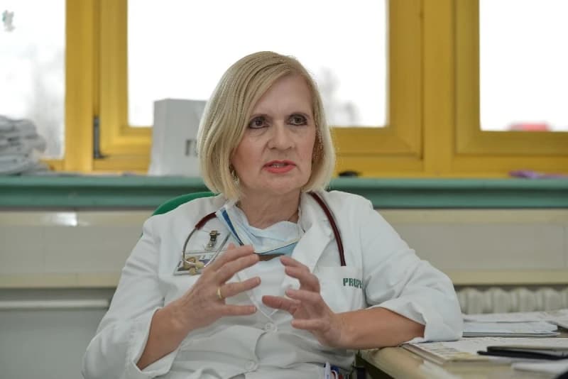 Mulalić o stanju u KS: Jedan ljekar u smjeni pregleda 70 djece