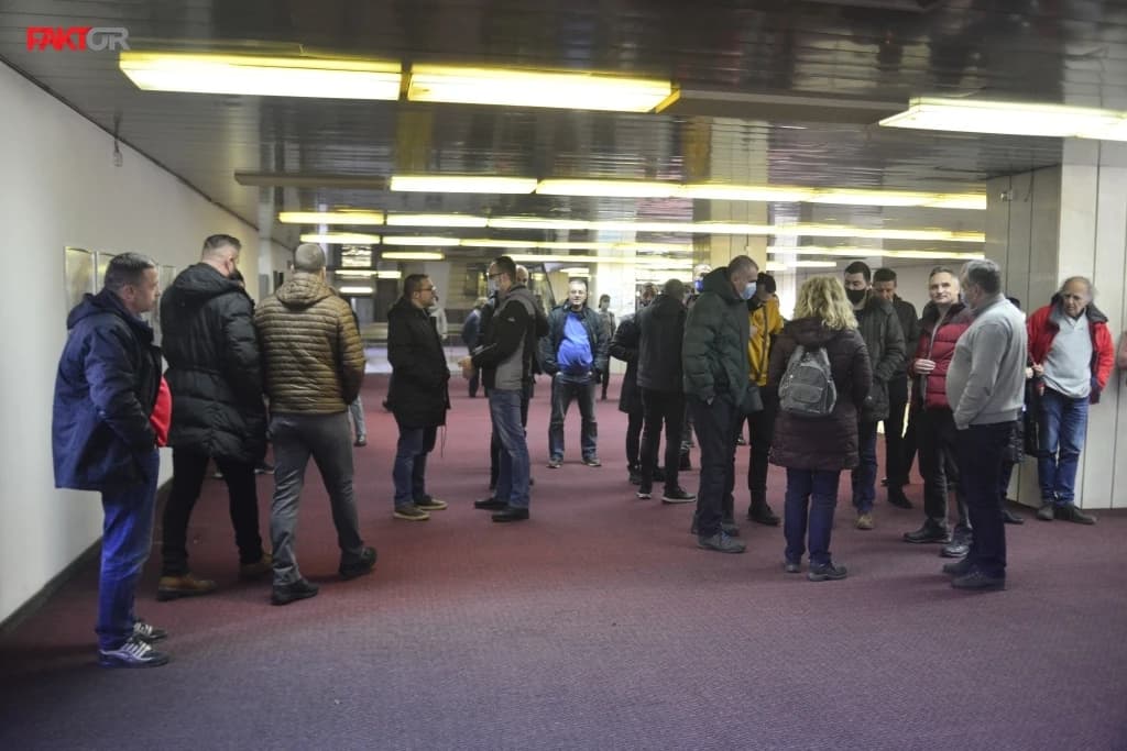 Protest upozorenja radnika BHRT-a: Ovo je neizvjesnost koja se pretvara u agoniju