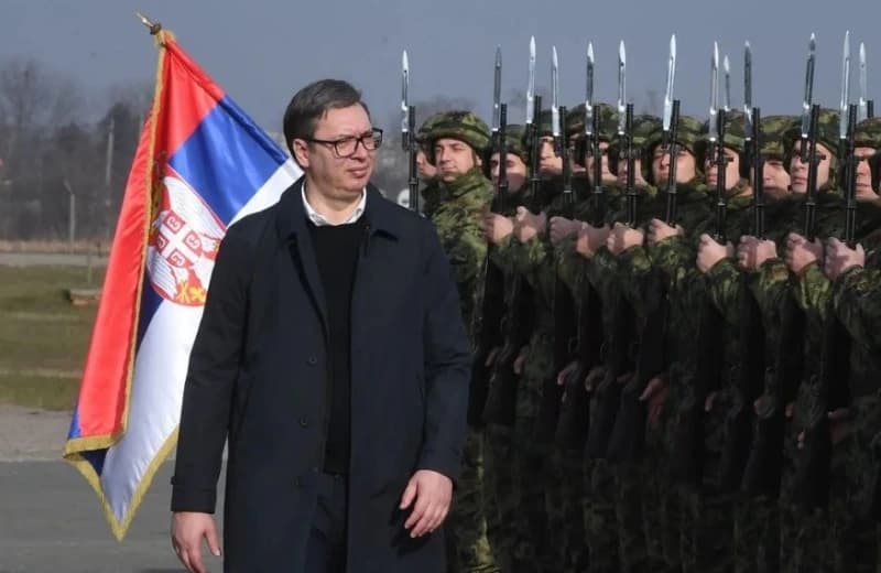 Vučić uvjeravao Bošnjake da su sigurni u Srbiji nakon što su policajci u Priboju prijetili novim genocidom
