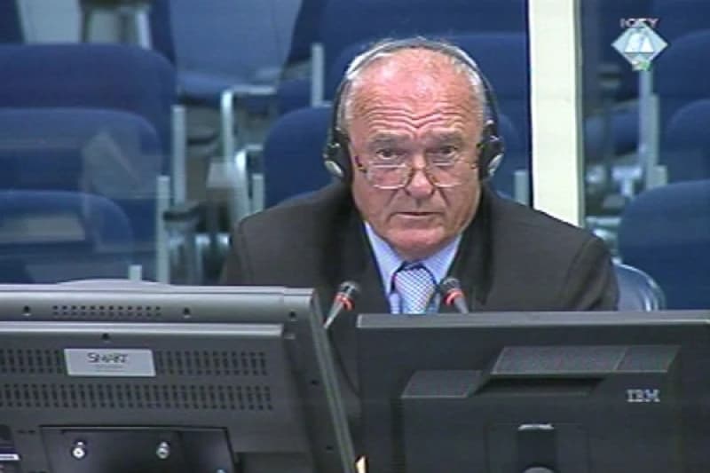 Bivši komandant Drinskog korpusa Milenko Živanović optužen za zločine nad civilima Srebrenice i Žepe