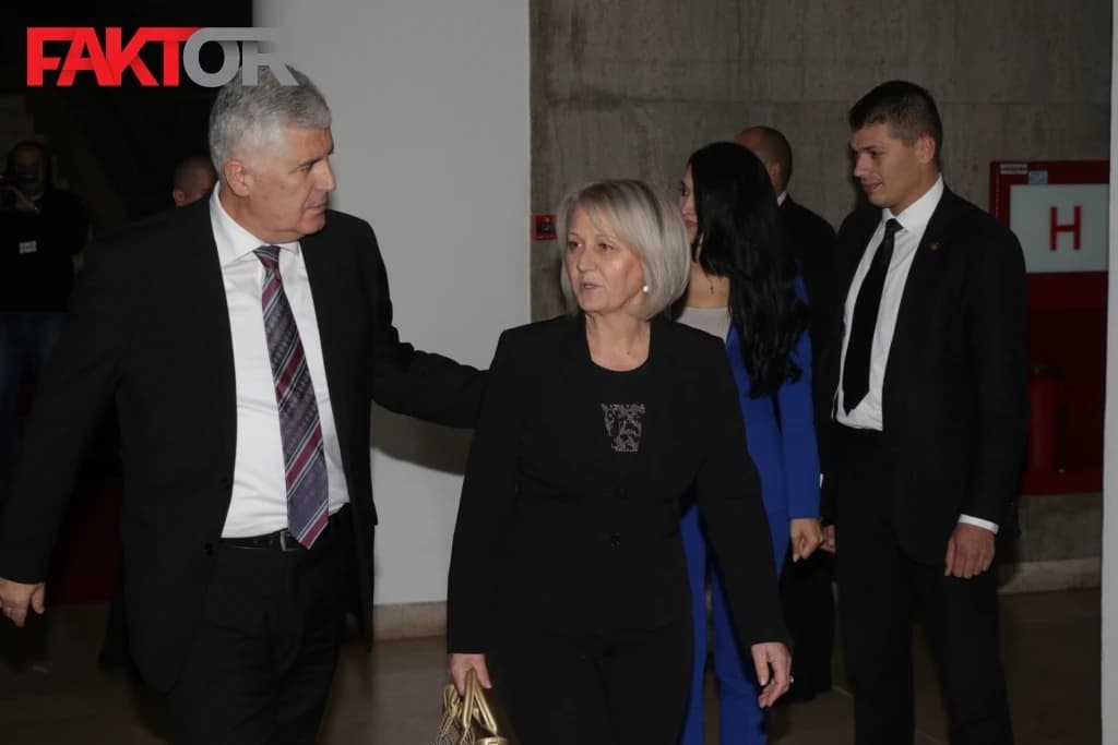 HDZ-ovi spinovi: Na osnovu kojeg zakona Čović, Bradara, Čolak i Pendeš sjede u Domu naroda BiH?