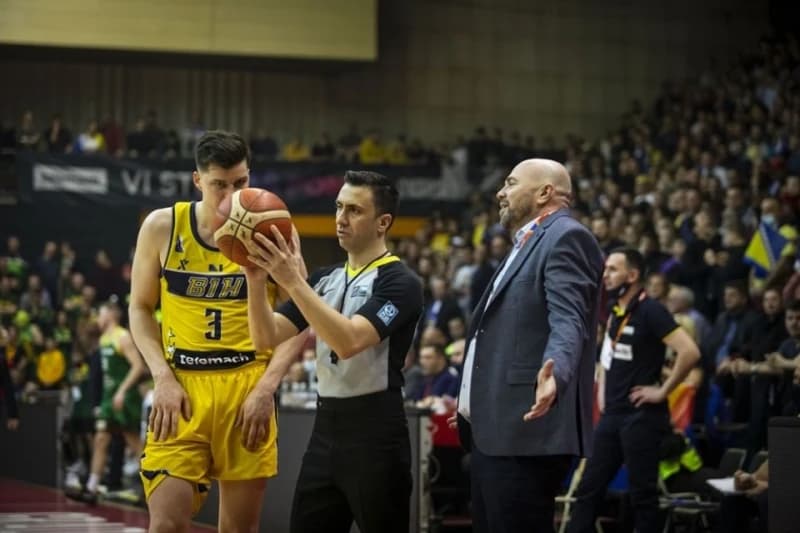 Zmajevi na putu za Litvaniju, selektor Bosnić se nada da će stići do utakmice