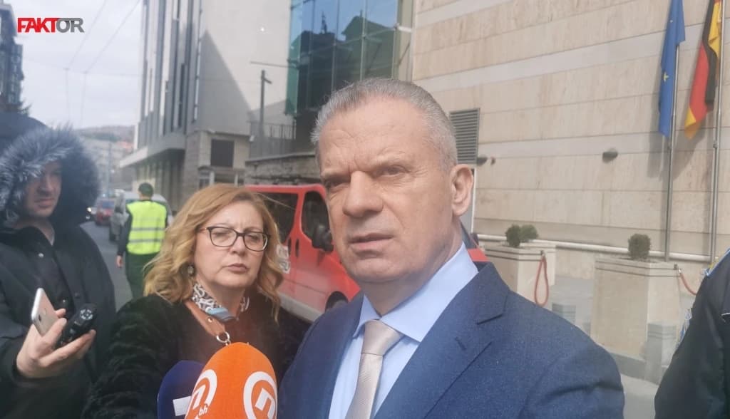Radončić: Članovi SDP-a nisu istjerani sa sastanka u Delegaciji EU, sami su otišli