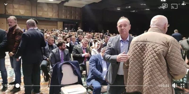 (Ne)ovisni čelnici sindikata: Šta su Hočko i Vatreš radili na skupu u organizaciji Naroda i pravde