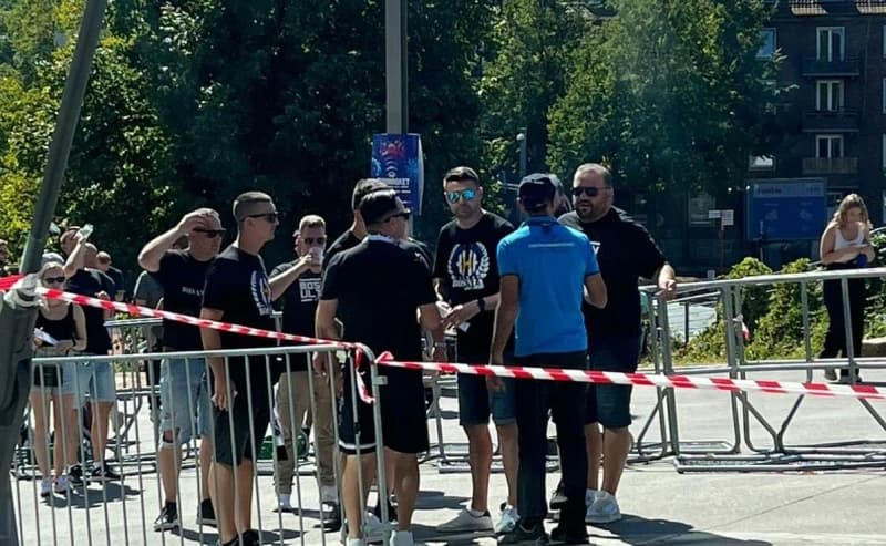 Navijači BiH u dvoranu u Kolnu ne mogu unijeti zastave s ljiljanima?