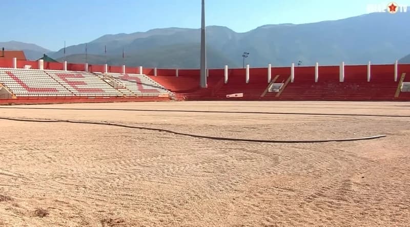 FK Velež: Sutra počinje postavljanje travnjaka na stadionu Rođeni