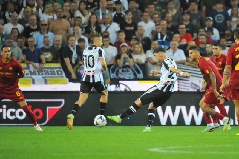 Otac mu je iz Živinica, Piksi ga zove u Srbiju, ali velika zvijezda Serie A nema dilemu za koga će igrati