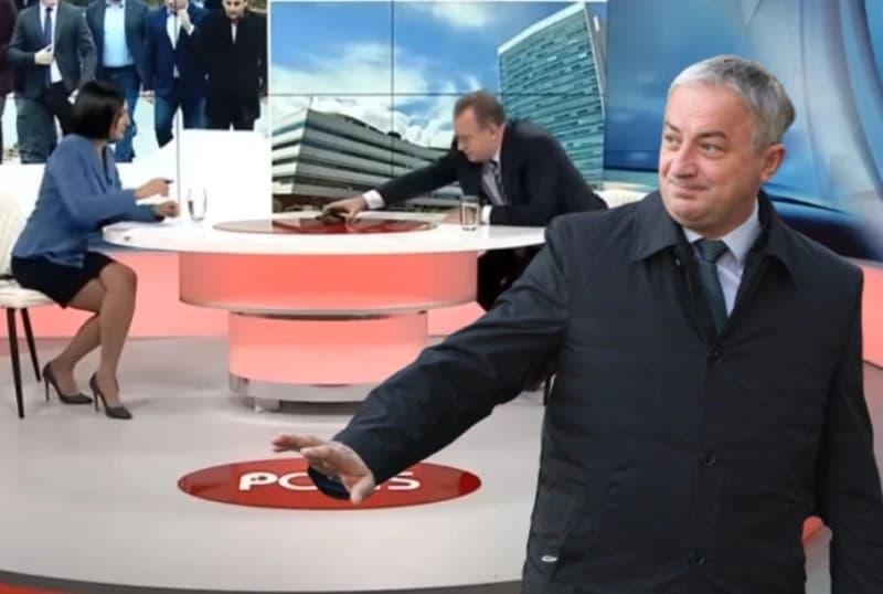 Borenović: Nikšićeva fotografija nastala je u Dodikovom kabinetu, to je tuđi glasački listić