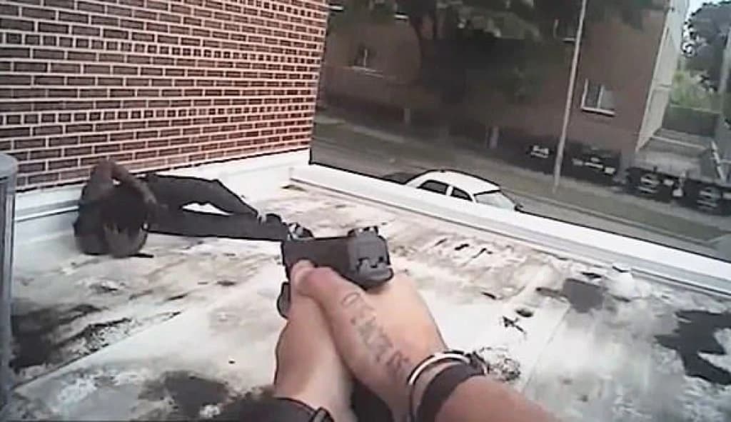 Snimak zabilježen kamerom na tijelu policajca