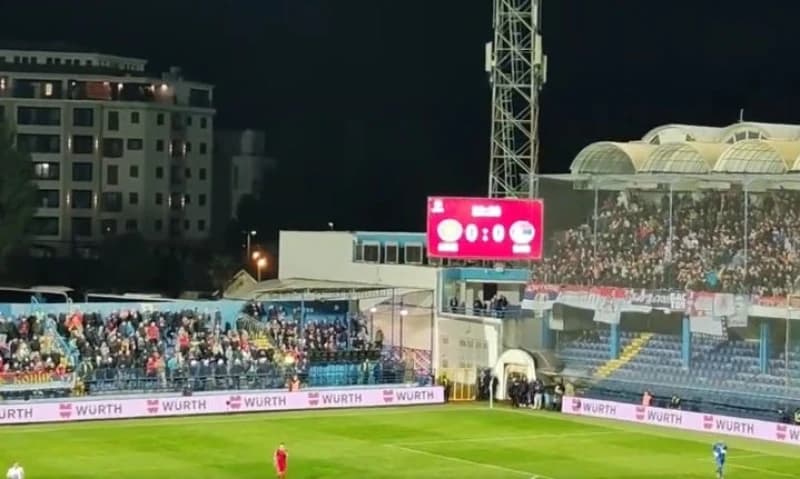Crnogorci iskulirali skandiranje "Srbija - Kosovo", gosti prozivali Milu Đukanovića