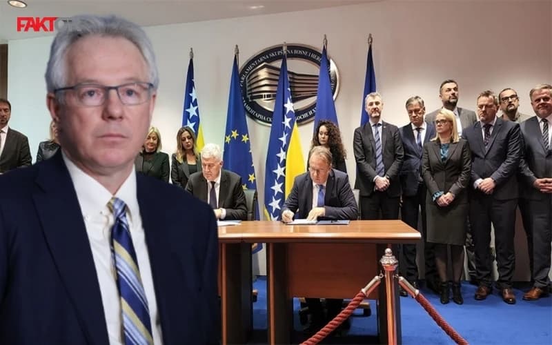 Pauza na sjednici Zastupničkog doma FBiH čim je počela, "Osmorka" i HDZ morali na instrukcije kod Murphyja