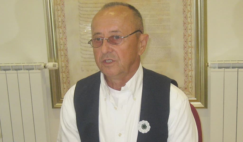 Sakib Ahmetović