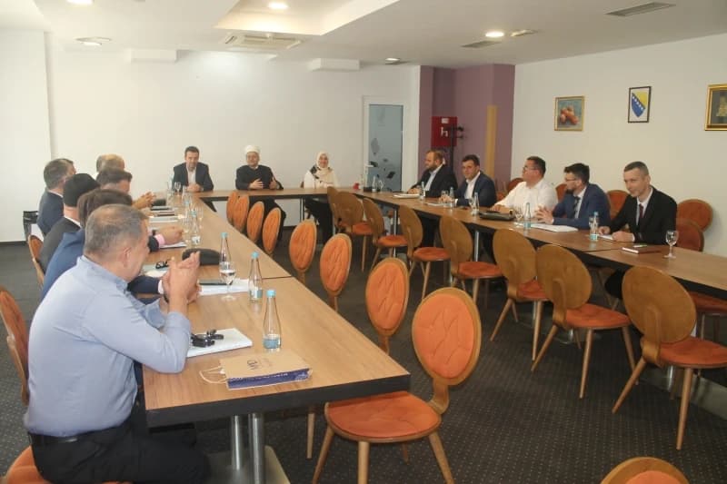 Muftijstvo mostarsko traži da se bošnjački narod u HNK ne dovodi u poziciju manjinskog