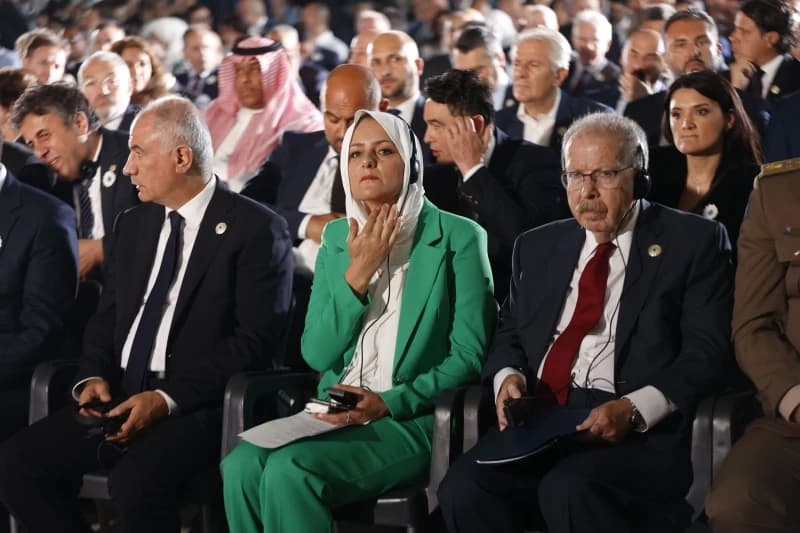 Rosensaft: Ako zaboravimo Srebrenicu, naše će duše postati kamen, negatorima genocida nećemo oprostiti