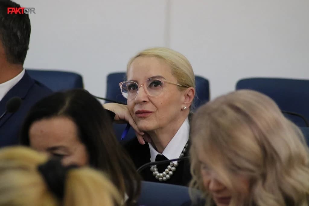 Tužilaštvo KS: Nema istrage o zagrebačkom indeksu Sebije Izetbegović, svi potpisi profesora su autentični