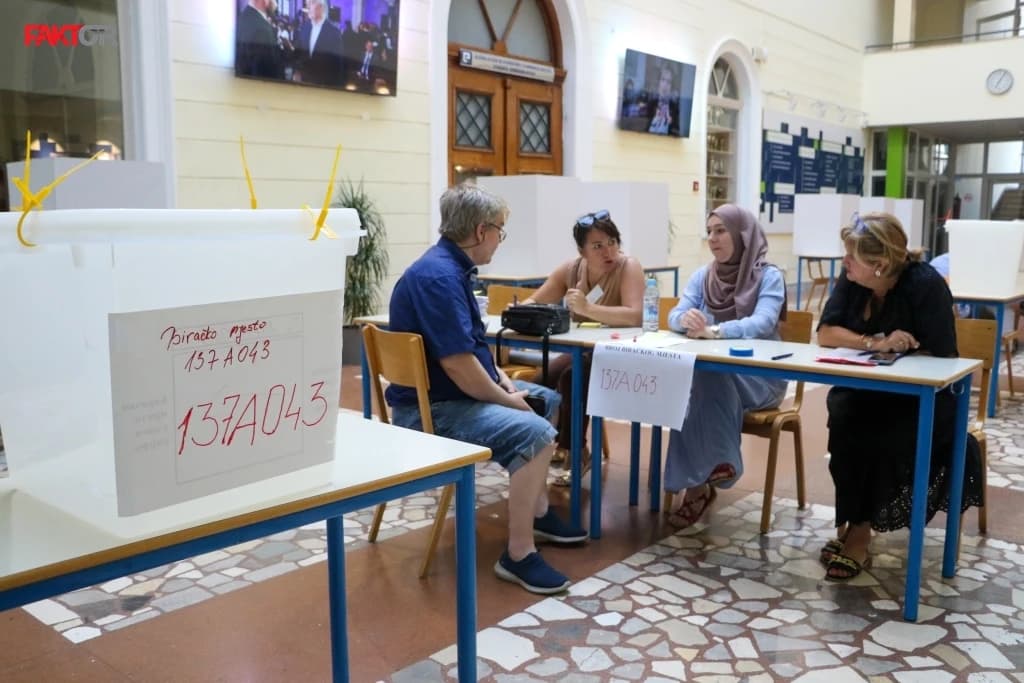 Birališta otvorena, građani Starog Grada Sarajevo danas odlučuju o opozivu načelnika Hadžibajrića