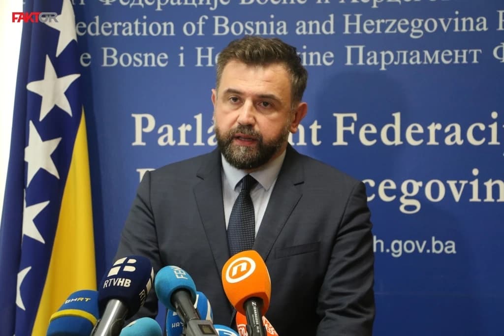 Gratz predložio izmjene i dopune Krivičnog zakona FBiH: Femicid, doživotni zatvor...