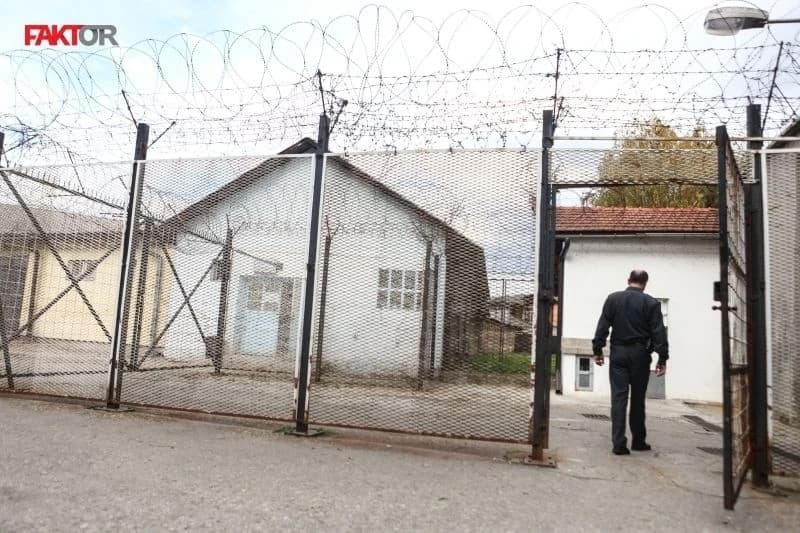Nije se vratio sa dopusta: Policija još traga za dvostrukim ubicom Aleksom Micanom