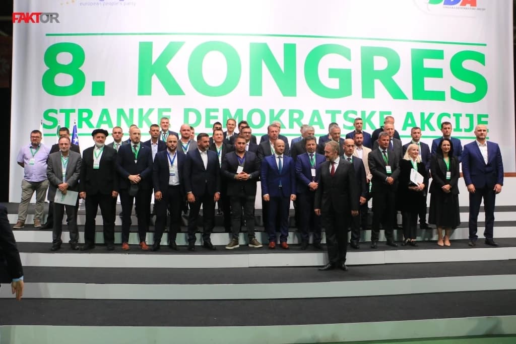 Usvojena Izjava 8. Kongresa SDA o osudi zločina, zaustavljanju sukoba i rješavanju palestinskog pitanja