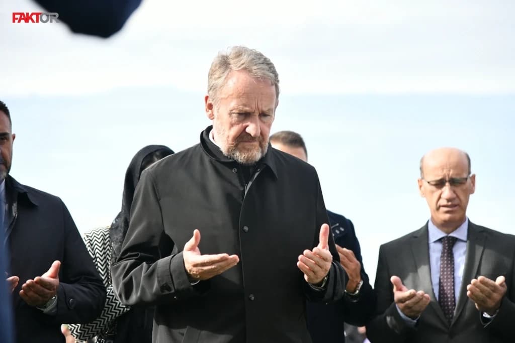 Bakir Izetbegović: Mnogi bi svjetlo zvali mrakom da nije bilo Alijine misli i njegovih knjiga