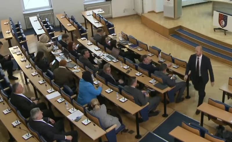 Pali izvještaji javnih preduzeća u Skupštini KS, NiP se podijelio zbog ZOI-a 84: Čampara za, Okerić suzdržan