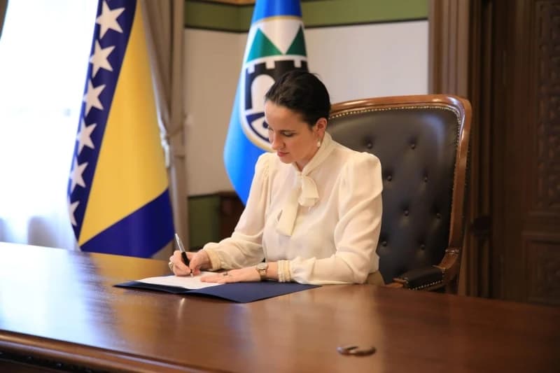 Karić prijavila FUP-u direktora Aluminija Kabirija: Uznemirava me, prijeti i brutalno napada jer sam...