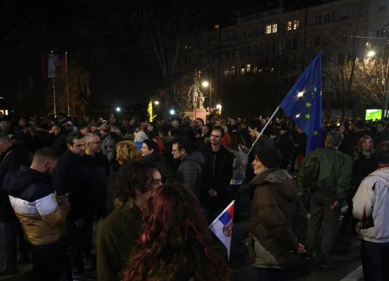 Dvadesetak visokih evropskih dužnosnika traži od čelnika EU-a istragu izbora u Srbiji