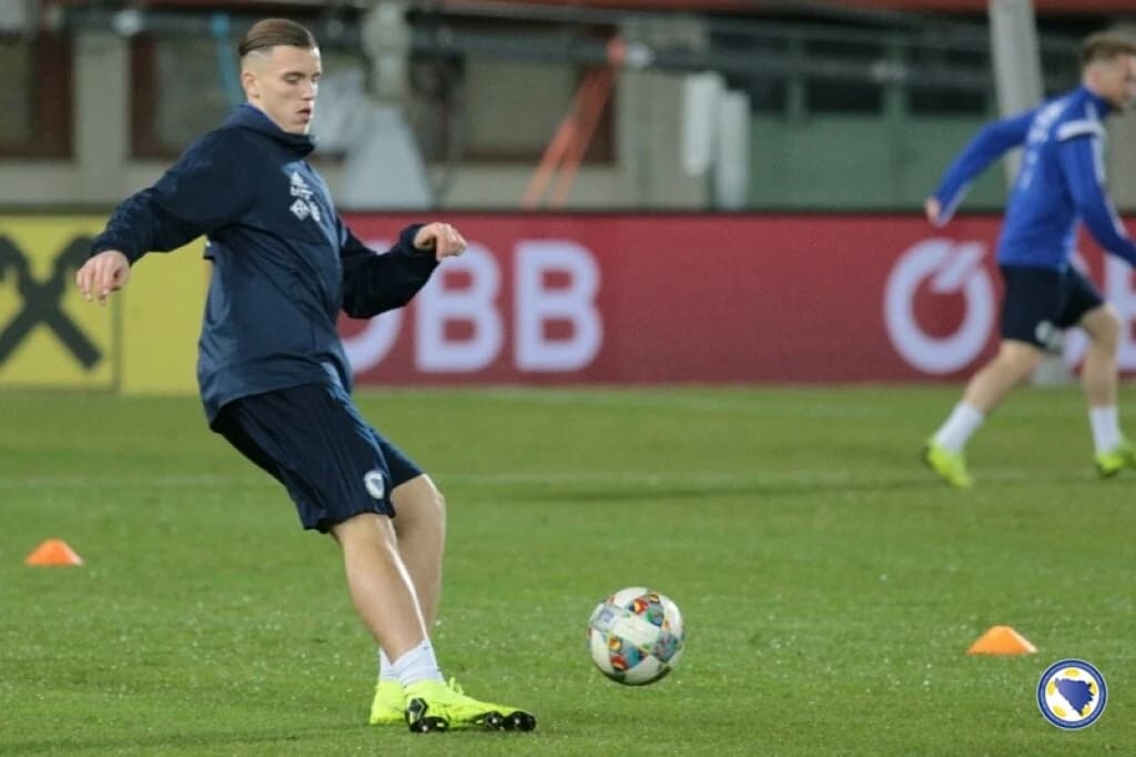 Ermedin Demirović prešao iz Španije u Švicarsku