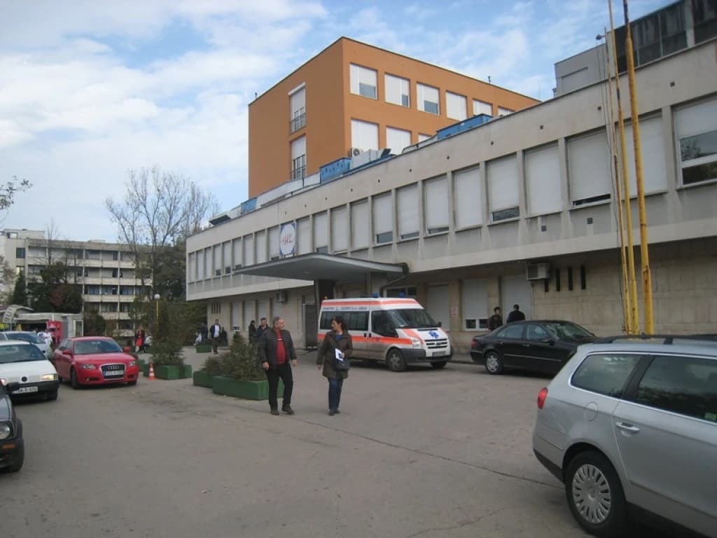 Zdravstveni radnici dogovorili povećanje plaća, farmaceuti imaju dvije opcije za štrajk